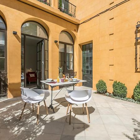 セビリア Casa Tempradoアパートホテル エクステリア 写真